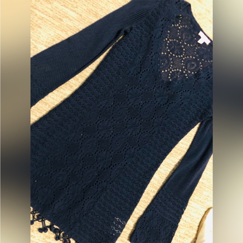 Lilly Pulitzer Navy Blue Athena Crochet Knit Tunic- Like New Condition! Small - Picture 5 of 6